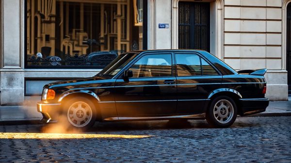 Les secrets de la mercedes 190e evo ii : trésor parisien
